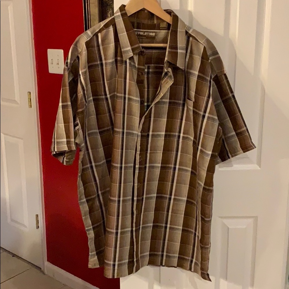 Evolution in Design Button Front Short Sleeve Shirt, Size 2XL